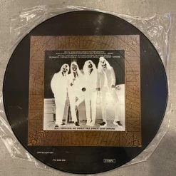 Famous Rock Shop Vinyl Records Kiss Dressed To Kill Picture Vinyl Limited Edition -Famous Rock Shop image 77d4ea9f 8047 4596 949a 413c2288e562 800x