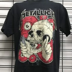 Music & Band Tees Metallica T-Shirt Watching You.